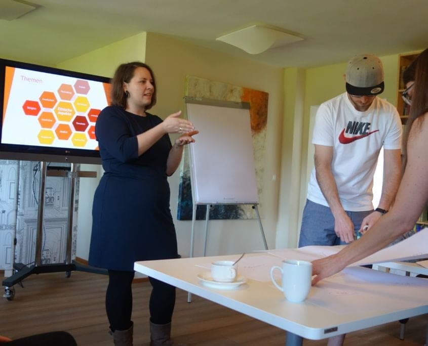 Ganzheitlicher Blick: Das Mensch-Hund-Team - Hundetrainer Ausbildung